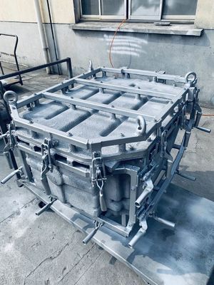 A presión la fundición rotomoldeo moldea el molde del CNC que hace el grueso modificado para requisitos particulares 8mm-12m m de rotomoldeo