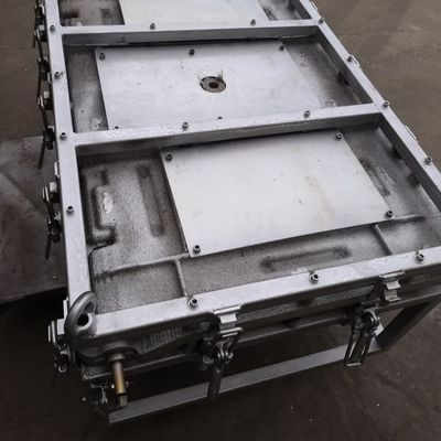 Molde de aluminio rotatorio de la tapa LLDPE 4m m del cubo de la basura