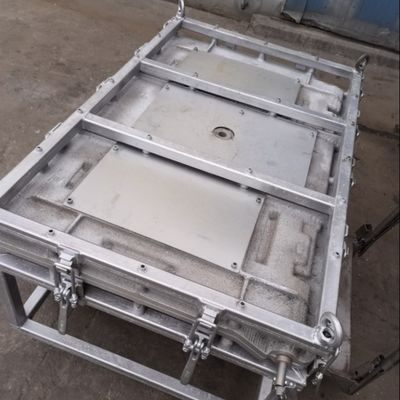 Molde de aluminio rotatorio de la tapa LLDPE 4m m del cubo de la basura