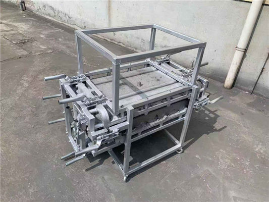 los moldes rotatorios de aluminio del depósito de gasolina 45L A356 8000-10000 tiros moldean vida