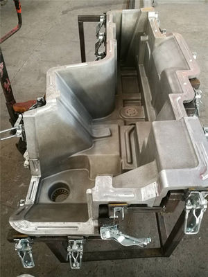 Molde de las piezas de automóvil del CNC que trabaja a máquina el moldeo rotatorio plástico para la industria automotriz
